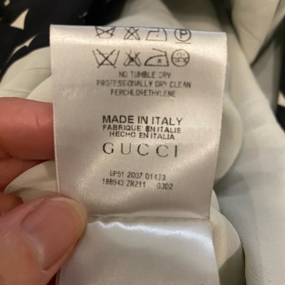 Gucci 3D Dress, Rare Find - Picture 4 of 7